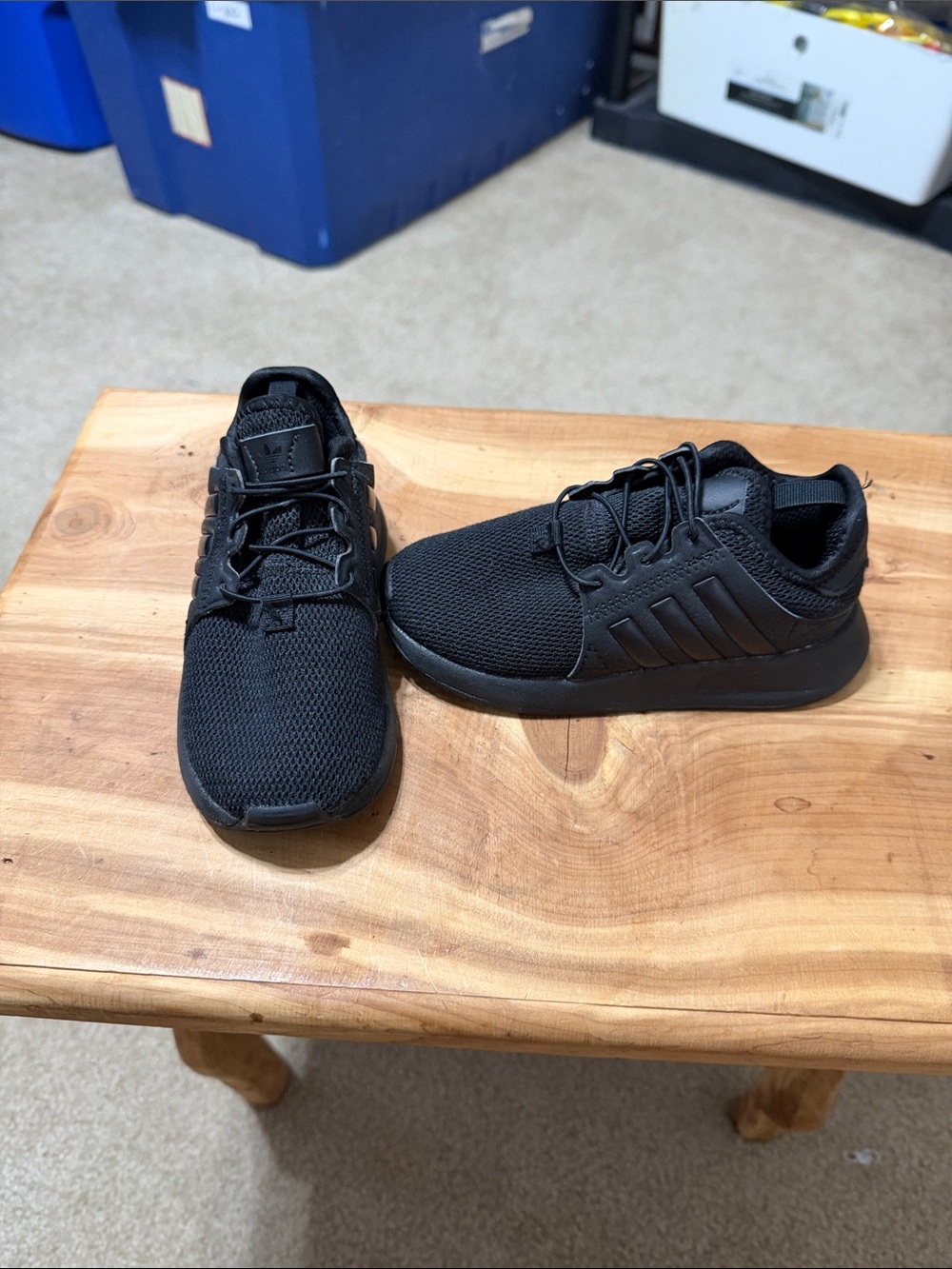 adidas kids All-Black Lightweight Sneakers